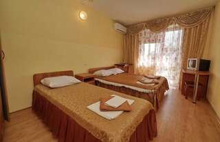 Гостиница Ростов Лермонтово Трехместный номер-2